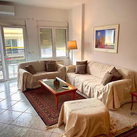 Entire-floor 2br Penthouse With 2 Huge Balconies & Free Parking 塞萨洛尼基