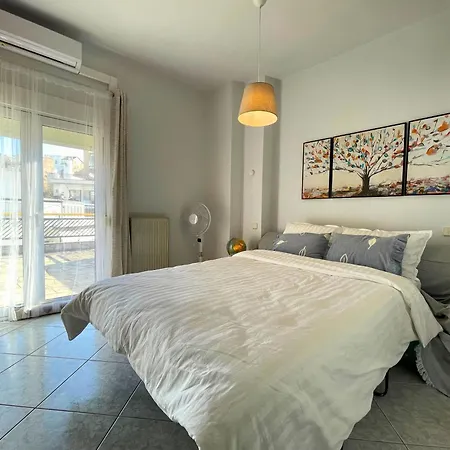 Entire-floor 2br Penthouse With 2 Huge Balconies & Free Parking Apartment Thessaloniki
