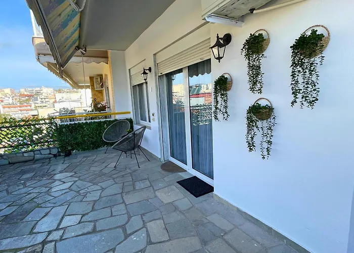 Entire-floor 2br Penthouse With 2 Huge Balconies & Free Parking *
